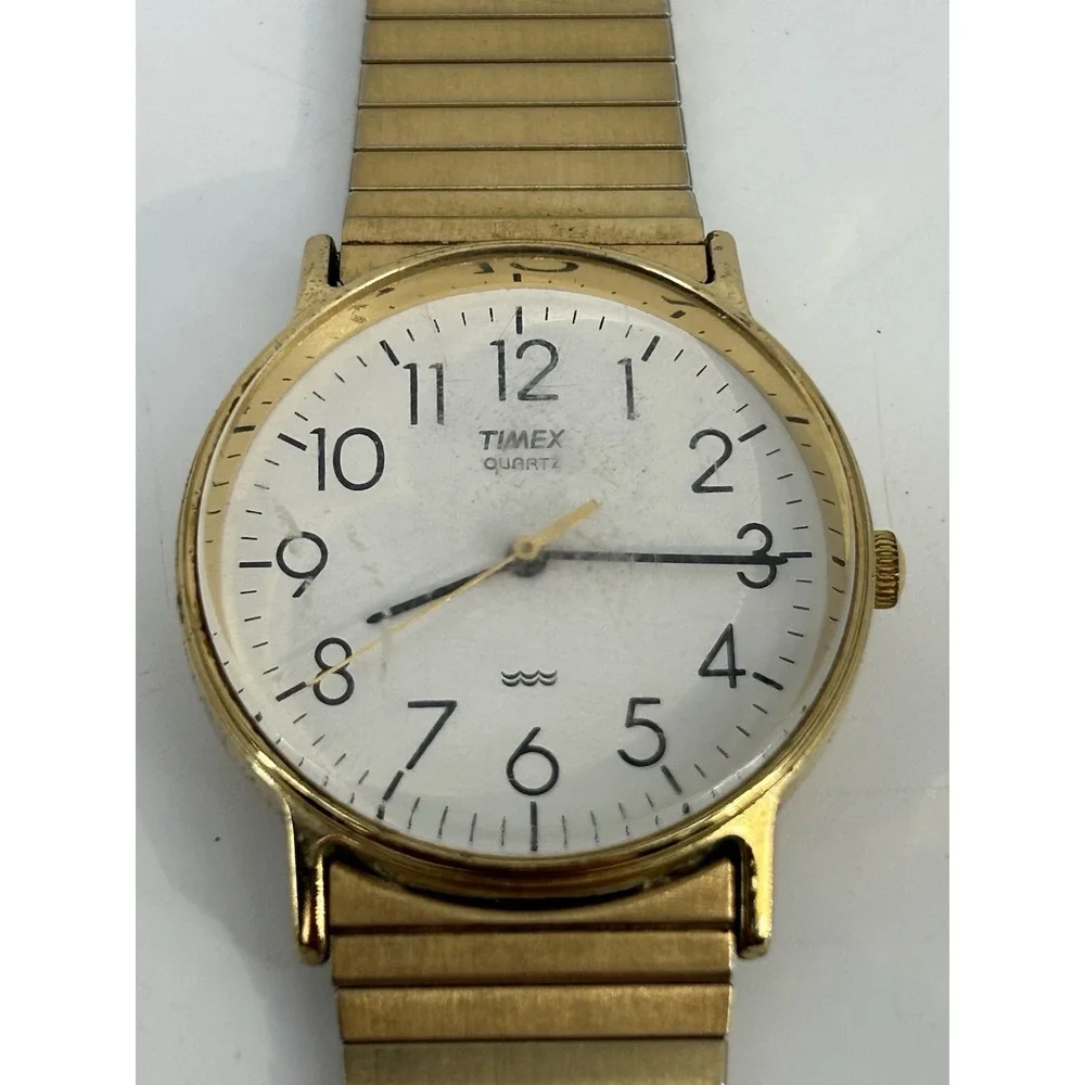 Vintage Mens Timex Quartz Watch Gold Color With Stainless Steel Band